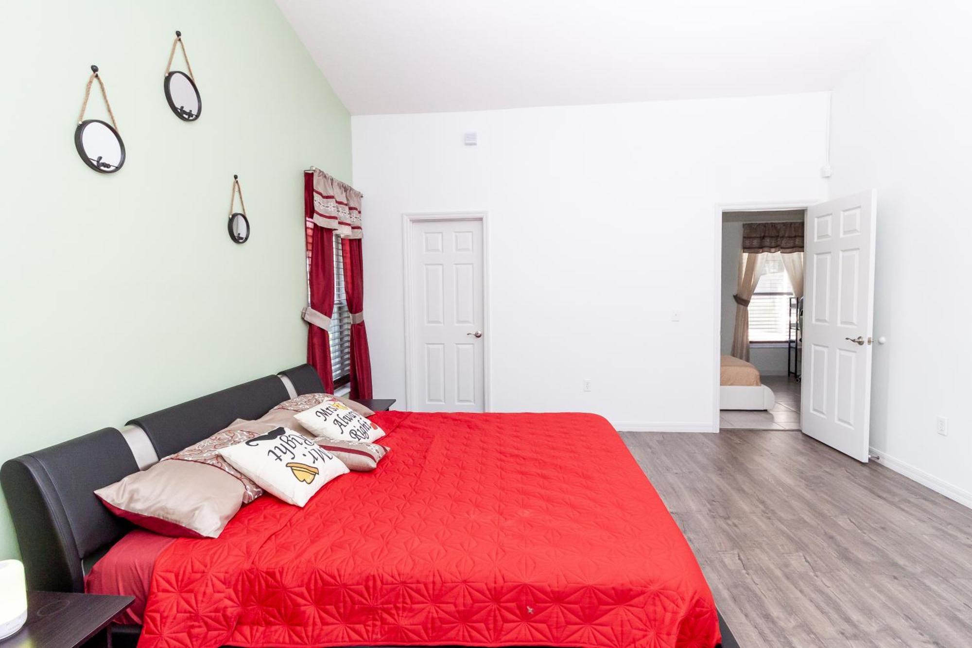 Beautiful Fully Furnished 2-Bedroom Luxury Home キシミー エクステリア 写真
